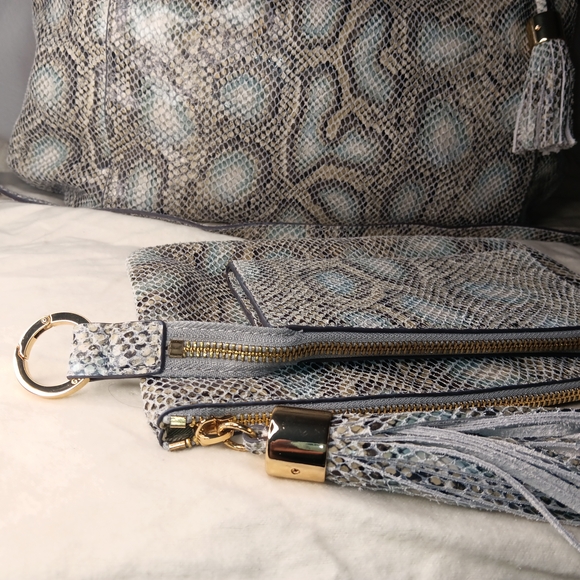 G.i.l.i. Roma 4 Blue Python Bag W Matching Wallet And Zipper Pouch- Like New - Picture 6 of 9